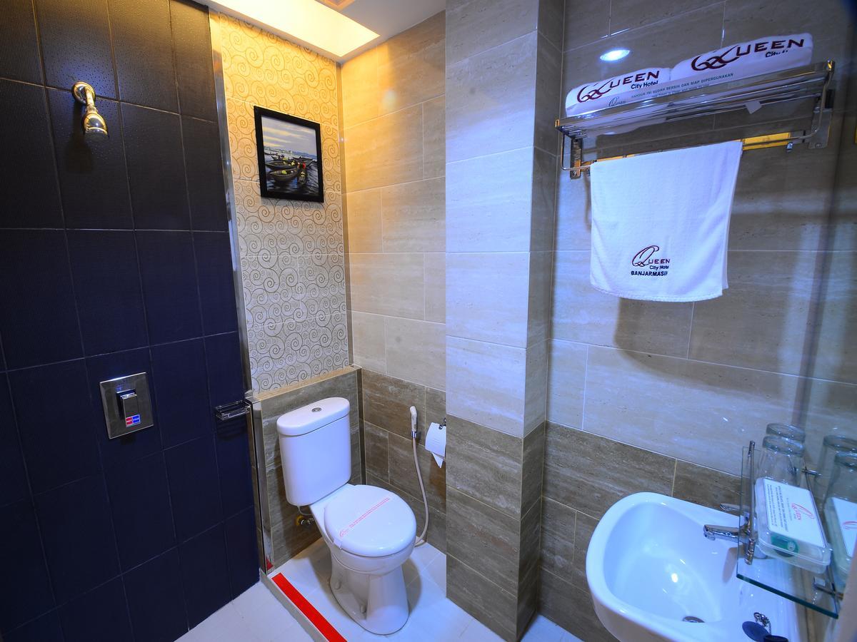 Queen City Hotel Banjarmasin Banjarmasin (South Kalimantan) Exterior foto