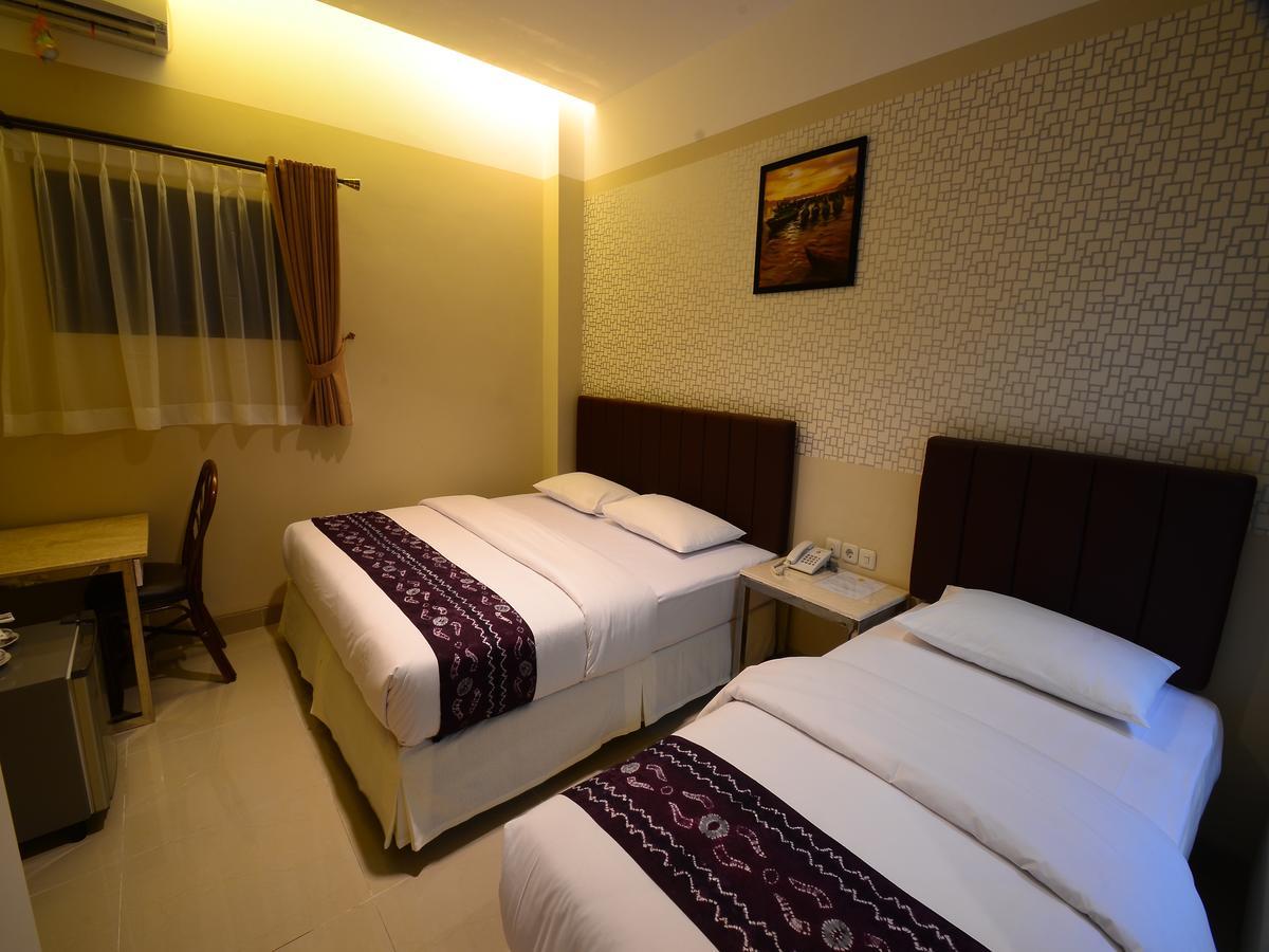 Queen City Hotel Banjarmasin Banjarmasin (South Kalimantan) Exterior foto